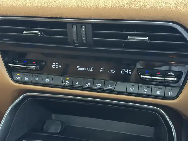 マツダ ＣＸ－６０ XD HV プレミアムスポーツ 三重県 2022(令4)年 1.3万km ロジウムホワイトプレミアムメタリック ディーゼルターボ・マイルドハイブリッド/4WD/MTモード付8AT/12.3インチナビ/（FM/AM/Bluetooth/USB/CarPlay/AndroidAuto/TV/HDMI）/360°ビュー・モニター/BOSEサウンドシステム（12スピーカー）/ドライブレコーダー前後/ETC/i-ACTIVSENSE/・スマートブレーキサポート/・レーダークルーズコントロール/・クルージング&トラフィックサポート/・ドライバー異常時対応システム/・ドライバーモニタリング/・レーンキープアシストシステム/・ブラインドスポットモニタリング/・クロストラフィックアラート（前後）/・パーキングセンサー（前後）/・ヒルディセントコントロール/など/装備/・パノラマサンルーフ/・茶革（ナッパレザー＆レガーヌ：人工皮革）/・シートヒーター（D/N/2nd左右）＆ベンチレーション（D/N）/・ステアリングヒーター/・10wayパワーシート（Dメモリー付/N）/・ハンズフリーパワーリフトゲート/・ドライバーパーソナライズ/・アクティブドライビングディスプレイ/・1500W電源/・ワイヤレス充電/・左右独立オートエアコン/・Weds『F-ZERO FZ-4』20×8＋42アルミホイール/など