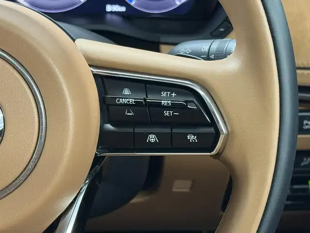 マツダ ＣＸ－６０ XD HV プレミアムスポーツ 三重県 2022(令4)年 1.3万km ロジウムホワイトプレミアムメタリック ディーゼルターボ・マイルドハイブリッド/4WD/MTモード付8AT/12.3インチナビ/（FM/AM/Bluetooth/USB/CarPlay/AndroidAuto/TV/HDMI）/360°ビュー・モニター/BOSEサウンドシステム（12スピーカー）/ドライブレコーダー前後/ETC/i-ACTIVSENSE/・スマートブレーキサポート/・レーダークルーズコントロール/・クルージング&トラフィックサポート/・ドライバー異常時対応システム/・ドライバーモニタリング/・レーンキープアシストシステム/・ブラインドスポットモニタリング/・クロストラフィックアラート（前後）/・パーキングセンサー（前後）/・ヒルディセントコントロール/など/装備/・パノラマサンルーフ/・茶革（ナッパレザー＆レガーヌ：人工皮革）/・シートヒーター（D/N/2nd左右）＆ベンチレーション（D/N）/・ステアリングヒーター/・10wayパワーシート（Dメモリー付/N）/・ハンズフリーパワーリフトゲート/・ドライバーパーソナライズ/・アクティブドライビングディスプレイ/・1500W電源/・ワイヤレス充電/・左右独立オートエアコン/・Weds『F-ZERO FZ-4』20×8＋42アルミホイール/など