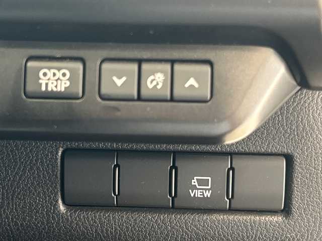 レクサス ＵＸ 250h バージョンC 埼玉県 2019(平31)年 5.6万km ソニッククォーツ プリクラッシュセーフティ/純正10.3インチメモリナビ/　CD/DVD/BT/フルセグ/全方位カメラ/レーダークルーズコントロール/LEDヘッドライト/革シート/シートヒーター/パワーシート/シートメモリー/ブラインドスポットモニター/純正17インチアルミホイール/ステアリングヒーター/ステアリングスイッチ/純正ETC2.0