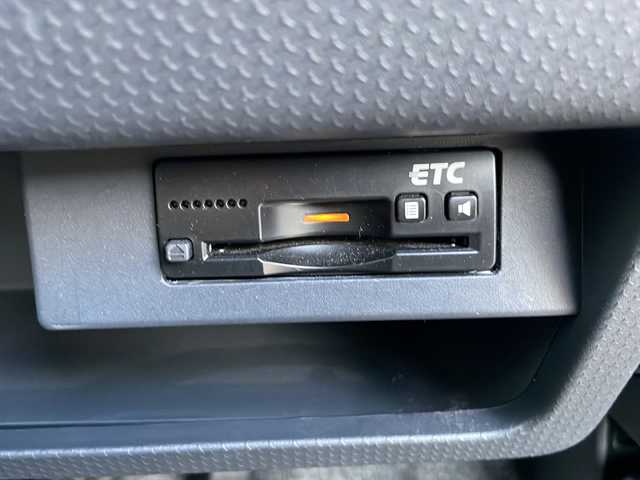 スズキ ハスラー J 岩手県 2019(平31)年 4.7万km クールカーキPM 純正ナビ　全周囲カメラ　Ｂｌｕｅｔｏｏｔｈ　ＣＤ／ＤＶＤ再生　ＵＳＢ接続　フルセグ　ビルトインＥＴＣ　前席シートヒーター　ＨＩＤオートライト　純正１５インチアルミホイール　スマートキー　Fフォグランプ