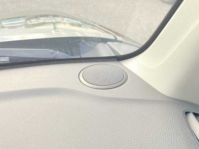 スズキ ハスラー J 岩手県 2019(平31)年 4.7万km クールカーキPM 純正ナビ　全周囲カメラ　Ｂｌｕｅｔｏｏｔｈ　ＣＤ／ＤＶＤ再生　ＵＳＢ接続　フルセグ　ビルトインＥＴＣ　前席シートヒーター　ＨＩＤオートライト　純正１５インチアルミホイール　スマートキー　Fフォグランプ