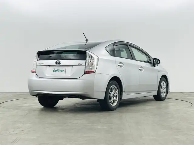 トヨタ プリウス L 福島県 2011(平23)年 14.1万km シルバーM 純正HDDナビ/・型番：NHZN-W61G/・ワンセグTV/BT/CD/SD/USB/FM/AM/・ビルトインETC/・バックカメラ/プッシュスタート/・スマートキー/電動格納ミラー/・ウィンカーミラー/LEDヘッドライト/・オートライト/・フォグランプ/純正１５インチAW