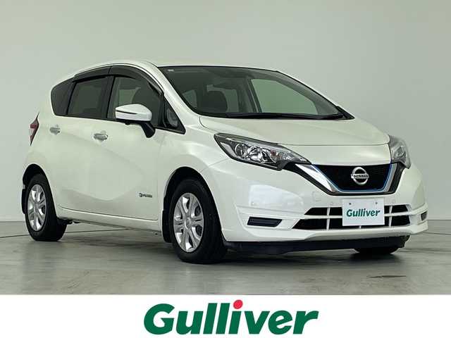 日産 ノート e－パワー X 岐阜県 2016(平28)年 4.5万km ブリリアントホワイトパール 純正SDナビ/　(AM/FM/CD/DVD/フルセグTV/Bluetooth)/アラウンドビューモニター/デジタルインナーミラー/インテリジェントエマージェンシーブレーキ/レーンキープアシスト/コーナーセンサー/ETC/スマートキー/純正フロアマット