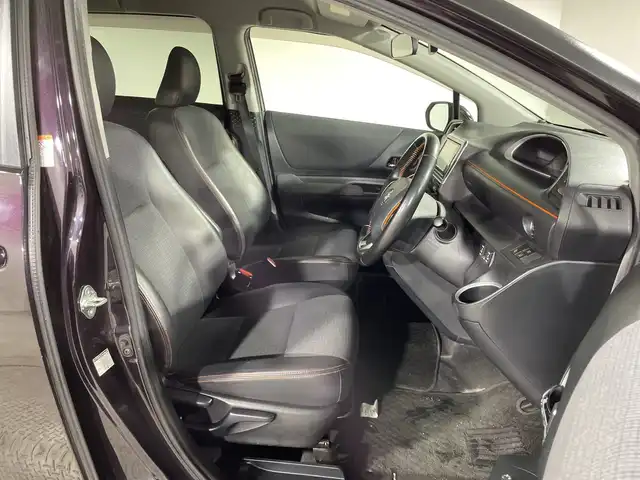 トヨタ シエンタ G クエロ 神奈川県 2018(平30)年 6.3万km ワイン 社外7型SDナビゲーション【CN-RE04WD】/CD DVD Bluetooth フルセグ/バックカメラ/両側パワースライドドア/トヨタセーフティーセンス/プリクラッシュセーフティ/レーンディパーチャーアラート/ETC/プッシュスタート/革巻きステアリング/ステアリングスイッチ/ハーフレザー/前後ドライブレコーダー/純正フロアマット/オートライト/オートマチックハイビーム/LEDヘッドライト/フォグランプ/電動格納ミラー/スマートキー