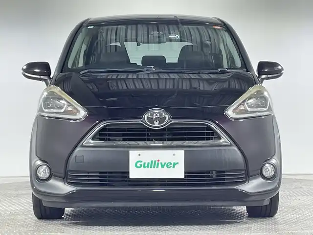 トヨタ シエンタ G クエロ 神奈川県 2018(平30)年 6.3万km ワイン 社外7型SDナビゲーション【CN-RE04WD】/CD DVD Bluetooth フルセグ/バックカメラ/両側パワースライドドア/トヨタセーフティーセンス/プリクラッシュセーフティ/レーンディパーチャーアラート/ETC/プッシュスタート/革巻きステアリング/ステアリングスイッチ/ハーフレザー/前後ドライブレコーダー/純正フロアマット/オートライト/オートマチックハイビーム/LEDヘッドライト/フォグランプ/電動格納ミラー/スマートキー