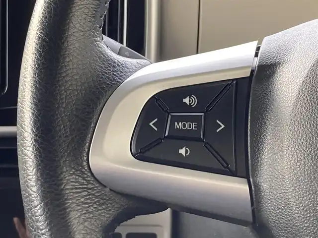 ダイハツ ムーヴ キャンバス G ブラックインテリア リミテッド SAⅢ 静岡県 2019(平31)年 9.9万km スムースグレーマイカメタリック/ブラックマイカメタリック 2トーン (株)IDOMが運営する【じしゃロン焼津店】の自社ローン専用車両になります。こちらは現金またはオートローンご利用時の価格です。自社ローンご希望の方は別途その旨お申付け下さい/純正SDナビ/（フルセグTV/Bluetoth接続/CD/DVD/ミュージックサーバー）/両側パワースライドドア/３６０°カメラ/衝突軽減ブレーキ/LEDヘッドライト/オートライト/オートハイビーム/プッシュスタート＆スマートキー