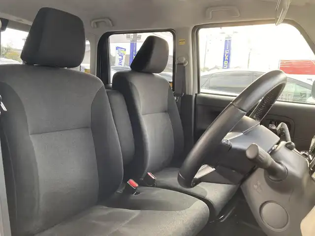 ダイハツ ムーヴ キャンバス G ブラックインテリア リミテッド SAⅢ 静岡県 2019(平31)年 9.9万km スムースグレーマイカメタリック/ブラックマイカメタリック 2トーン (株)IDOMが運営する【じしゃロン焼津店】の自社ローン専用車両になります。こちらは現金またはオートローンご利用時の価格です。自社ローンご希望の方は別途その旨お申付け下さい/純正SDナビ/（フルセグTV/Bluetoth接続/CD/DVD/ミュージックサーバー）/両側パワースライドドア/３６０°カメラ/衝突軽減ブレーキ/LEDヘッドライト/オートライト/オートハイビーム/プッシュスタート＆スマートキー