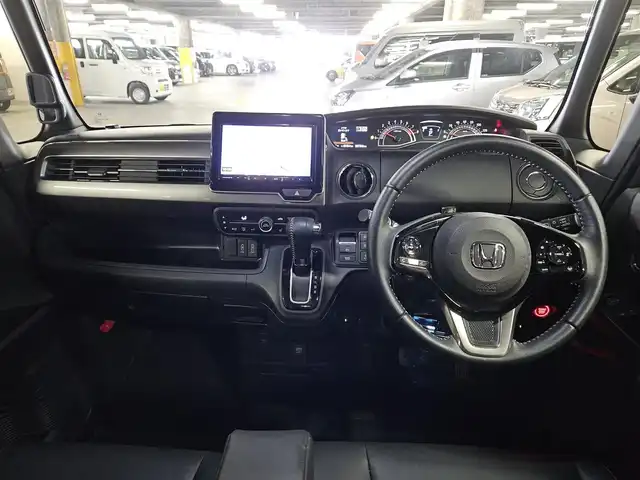 ホンダ Ｎ ＢＯＸ カスタム L ターボ スタイル+ブラック 宮崎県 2022(令4)年 6.8万km クリスタルブラックパール カロッツェリア8型ナビ/フルセグTV/両側パワースライドドア/バックカメラ/ドライブレコーダー/アダプティブクルーズコントロール/ホンダセンシング/・衝突被害軽減ブレーキ/・車線逸脱防止支援/・前後誤発進抑制/・オートハイビーム/ターボ/LEDヘッドランプ/革巻きステアリング/パドルシフト/ハーフレザーシート/前席シートヒーター/純正15インチアルミホイール/スマートキー/プッシュエンジンスタート/禁煙車