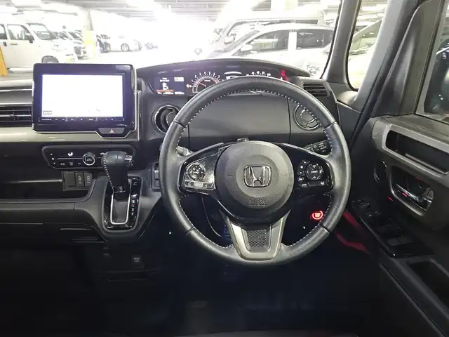 ホンダ Ｎ ＢＯＸ カスタム L ターボ スタイル+ブラック 宮崎県 2022(令4)年 6.8万km クリスタルブラックパール カロッツェリア8型ナビ/フルセグTV/両側パワースライドドア/バックカメラ/ドライブレコーダー/アダプティブクルーズコントロール/ホンダセンシング/・衝突被害軽減ブレーキ/・車線逸脱防止支援/・前後誤発進抑制/・オートハイビーム/ターボ/LEDヘッドランプ/革巻きステアリング/パドルシフト/ハーフレザーシート/前席シートヒーター/純正15インチアルミホイール/スマートキー/プッシュエンジンスタート/禁煙車