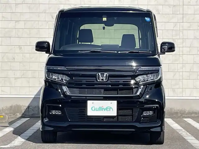 ホンダ Ｎ ＢＯＸ カスタム L ターボ スタイル+ブラック 宮崎県 2022(令4)年 6.8万km クリスタルブラックパール カロッツェリア8型ナビ/フルセグTV/両側パワースライドドア/バックカメラ/ドライブレコーダー/アダプティブクルーズコントロール/ホンダセンシング/・衝突被害軽減ブレーキ/・車線逸脱防止支援/・前後誤発進抑制/・オートハイビーム/ターボ/LEDヘッドランプ/革巻きステアリング/パドルシフト/ハーフレザーシート/前席シートヒーター/純正15インチアルミホイール/スマートキー/プッシュエンジンスタート/禁煙車