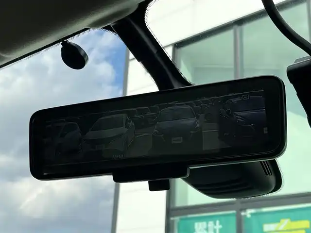 日産 セレナ ハイウェイスター G 奈良県 2016(平28)年 5.8万km ブリリアントホワイトパール 純正９インチナビ(MM516D-L)/（フルセグ／ＢＴ／ＣＤ／ＤＶＤ）/純正フリップダウンモニター/プロパイロット/アラウンドビューモニター/前後コーナーセンサー/衝突軽減システム/レーンキープアシスト/両側パワースライドドア/後席サンシェード/デジタルインナーミラー/LEDヘッドライト/前方ドライブレコーダー/ＥＴＣ/純正16インチＡＷ