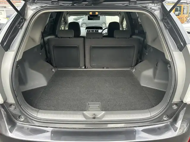 トヨタ プリウス α S 福岡県 2012(平24)年 8.7万km グレーメタリック 純正ディーラーナビ（TV/DVD/AM/FM)/バックカメラ/ビルトインETC/ドライブレコーダー/プッシュスタートボタン/ドアバイザー/走行モード（EV・ECO・PWR）/オートエアコン/オートライト/フォグランプ/ウィンカーミラー/純正フロアマット/スマートキー/横滑り防止装置/盗難防止装置/取扱説明書/保証書/スペアキー×１本