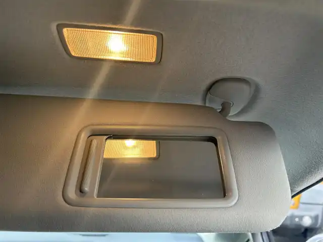 トヨタ プリウス α S 福岡県 2012(平24)年 8.7万km グレーメタリック 純正ディーラーナビ（TV/DVD/AM/FM)/バックカメラ/ビルトインETC/ドライブレコーダー/プッシュスタートボタン/ドアバイザー/走行モード（EV・ECO・PWR）/オートエアコン/オートライト/フォグランプ/ウィンカーミラー/純正フロアマット/スマートキー/横滑り防止装置/盗難防止装置/取扱説明書/保証書/スペアキー×１本