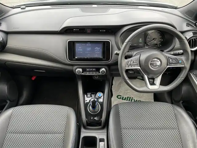 日産 キックス X 兵庫県 2020(令2)年 5.1万km ピュアブラック プロパイロット/デジタルインナーミラー/社外メモリナビ/アラウンドビューモニター/Bluetooth接続/USB入力端子/純正アルミホイール/ETC/ルーフレール/オートライト/オートマチックハイビーム/LEDヘッドライト/ヘッドライトレベライザ/ルーフレール/スイッチスタート/エマージェンシーブレーキ