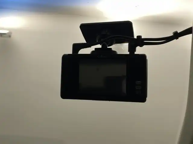 日産 セレナ HWS S HV Vセレ +SeftyⅡ 福島県 2015(平27)年 14.4万km インペリアルアンバーP エマージェンシーブレーキ/・レーンキープアシスト/純正フリップダウンモニター/純正ナビ/・フルセグ/TV/SD/CD/DVD/BT/USB/iPod/全方位カメラ/両側パワースライドドア/クルーズコントロール/LEDライト/3列シート/・ロールサンシェード/アイドリングストップ/前後ドラレコ/プッシュスタート/・スマートキー