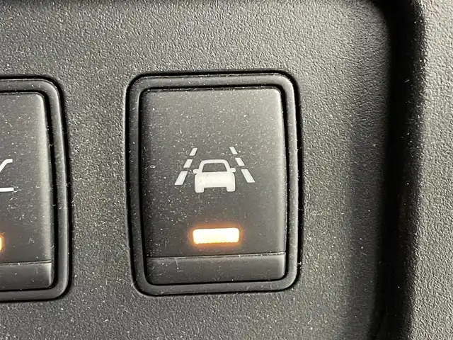 日産 セレナ HWS S HV Vセレ +SeftyⅡ 福島県 2015(平27)年 14.4万km インペリアルアンバーP エマージェンシーブレーキ/・レーンキープアシスト/純正フリップダウンモニター/純正ナビ/・フルセグ/TV/SD/CD/DVD/BT/USB/iPod/全方位カメラ/両側パワースライドドア/クルーズコントロール/LEDライト/3列シート/・ロールサンシェード/アイドリングストップ/前後ドラレコ/プッシュスタート/・スマートキー