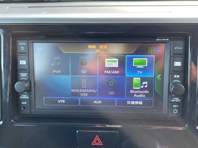 日産 デイズ ルークス X Vセレクション 道央・札幌 2018(平30)年 6.9万km プレミアムパープルP ・４WD/・ワンオーナー/・衝突軽減ブレーキ/・両側パワースライドドア/・全方位カメラ/・純正ナビ/　CD＆BT＆USB＆TV/・バックカメラ/・サイドカメラ/・フロントカメラ/・アイドリングストップ/・純正エンジンスターター/・オートエアコン/・ETC/・プッシュスタート/・スマートキー/・電動格納ミラー/・純正フロアマット/・スペアキー