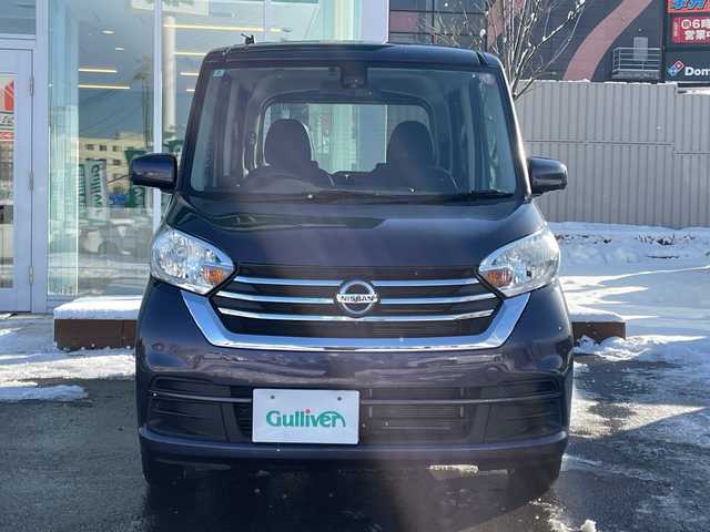 日産 デイズ ルークス X Vセレクション 道央・札幌 2018(平30)年 6.9万km プレミアムパープルP ・４WD/・ワンオーナー/・衝突軽減ブレーキ/・両側パワースライドドア/・全方位カメラ/・純正ナビ/　CD＆BT＆USB＆TV/・バックカメラ/・サイドカメラ/・フロントカメラ/・アイドリングストップ/・純正エンジンスターター/・オートエアコン/・ETC/・プッシュスタート/・スマートキー/・電動格納ミラー/・純正フロアマット/・スペアキー