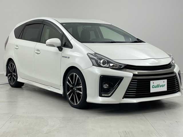 トヨタ プリウス α S ツーリングセレクション G’s 茨城県 2016(平28)年 8.4万km ホワイトパールクリスタルシャイン ９型ナビ　フルセグＴＶ　バックモニター　衝突軽減ブレーキ　ＬＥＤライト　スマートキー　ドライブレコーダー　ビルトインＥＴＣ　純正アルミホイール　横滑り防止装置　ハーフレザーシート　プッシュスタート