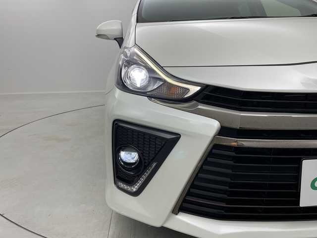 トヨタ プリウス α S ツーリングセレクション G’s 茨城県 2016(平28)年 8.4万km ホワイトパールクリスタルシャイン ９型ナビ　フルセグＴＶ　バックモニター　衝突軽減ブレーキ　ＬＥＤライト　スマートキー　ドライブレコーダー　ビルトインＥＴＣ　純正アルミホイール　横滑り防止装置　ハーフレザーシート　プッシュスタート