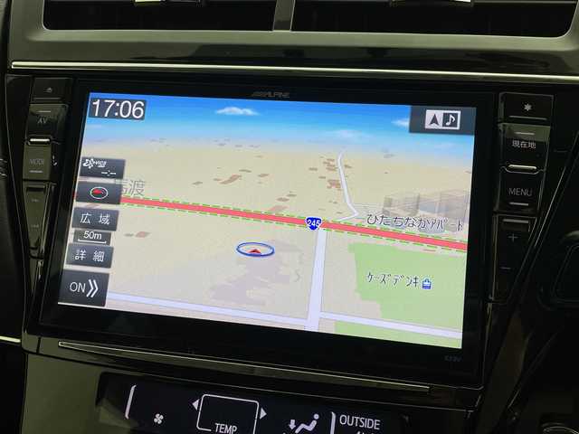 トヨタ プリウス α S ツーリングセレクション G’s 茨城県 2016(平28)年 8.4万km ホワイトパールクリスタルシャイン ９型ナビ　フルセグＴＶ　バックモニター　衝突軽減ブレーキ　ＬＥＤライト　スマートキー　ドライブレコーダー　ビルトインＥＴＣ　純正アルミホイール　横滑り防止装置　ハーフレザーシート　プッシュスタート