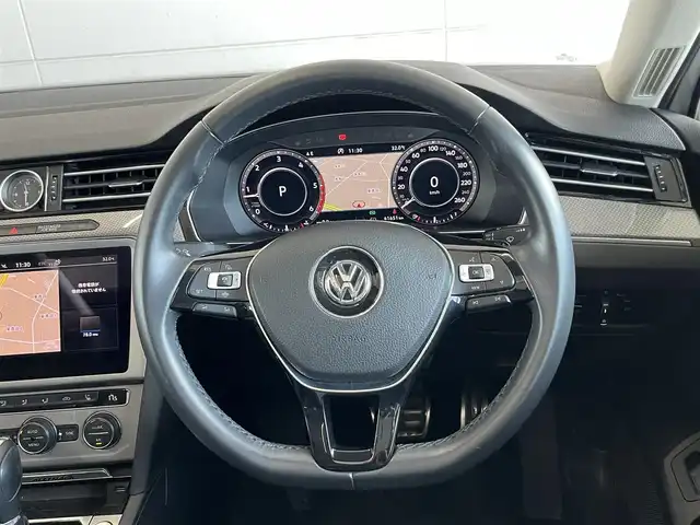 フォルクスワーゲン パサート オールトラック TDI 4モーション アドバンス 山形県 2020(令2)年 4.2万km オリックスホワイトパールエフェクト ワンオーナー/パノラマスライディングルーフ【OP】/プリクラッシュブレーキシステム/レーンキープアシストシステム/アラウンドビューカメラ/駐車支援システム/アダプティブクルーズコントロール/純正9インチメーカーナビ/・フルセグTV/BT/DVD/AppleCarPlay/AndroidAuto/革シート/シートヒーター/8WAYパワーシート(運転席+助手席)/イージーオープン機能付パワーバックドア/LEDヘッドランプ/純正18インチアルミホイール/スマートエントリー/スタートシステム/取扱説明書/保証書