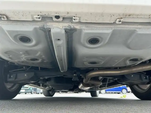 トヨタ アルファード S タイプゴールド 静岡県 2020(令2)年 3.7万km ホワイトパールクリスタルシャイン エンジンスタートボタン/パワーステアリング/パワーウィンドウ/スペアキー/追従走行ありクルーズコントロール/Bluetooth接続/後席用モニター/CDチェンジャー/USB入力端子/純正ETC/バックカメラ/フルセグTV/DVD再生機能ありSDナビ/３列シート/オットマン/電動リアゲート/前方ドライブレコーダー/ウォークスルー/純正フロアマット/ハーフレザーシート/両側パワースライドドア/純正エアロパーツ/純正アルミホイール/ABS/横滑り防止装置/レーンキープアシスト/前後コーナーセンサー/オートライト/オートマチックハイビーム/LEDヘッドライト/W+サイドエアバック/衝突軽減システム