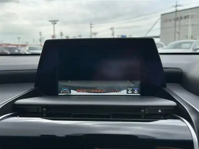トヨタ クラウン ハイブリッド S Cパッケージ 岡山県 2019(令1)年 8万km ブラック 純正ナビ　/(AM.FM.CD.DVD.BT.TV)/シートヒーター　/衝突軽減ブレーキ　/バックカメラ　/ビルトインＥＴＣ　/レーダークルーズコントロール/レーンキープアシスト　/ブレーキホールド　/クリアランスソナー　/パーキングアシスト　/ＭＴモード付ＡＴ　/１００ｖ電源　/純正17インチアルミ　　