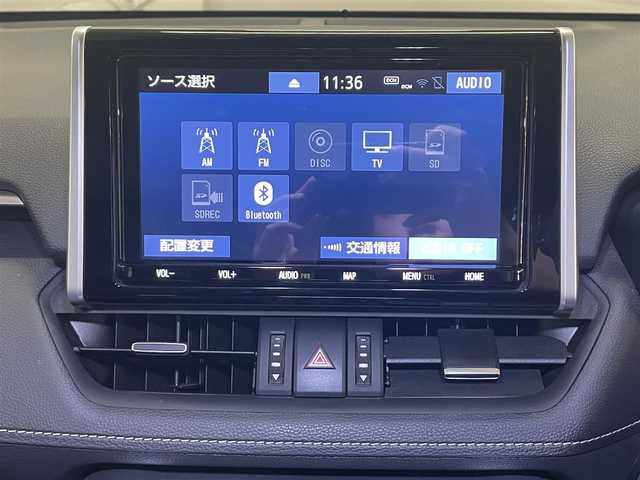 トヨタ ＲＡＶ４ ハイブリッドG 道央・札幌 2020(令2)年 9.4万km アティチュードブラックマイカ 4WD/全周モデリスタエアロ/純正SDナビ/・フルセグTV/CD/DVD/BT/SD/USB/バックカメラ/TVキャンセラー/社外前後ドライブレコーダー/合成皮革シート/前席シートヒーター/運転席パワーシート/運転席シートメモリ機能/電動パーキングブレーキ/ブレーキホールド/パワーバックドア/トヨタセーフティセンス/・プリクラッシュセーフティ/・レーントレーシングアシスト/・ロードサインアシスト/・緊急時操舵支援機能/・低速時加速制御機能/・先行車発進告知機能/横滑り防止装置/前後コーナーセンサー/ステアリングヒーター/レーダークルーズコントロール/ブラインドスポットモニター/ビルトインETC/プッシュスタート/スマートキー/スペアキー/オートライト/オートマチックハイビーム/AC100V電源/純正フロアマット/純正ドアバイザー/ウインカーミラー/ルーフレール/純正18インチAW/ヒッチメンバー/積込社外18インチAW付きサマータイヤ/・225/50R18 ’22製 4mm/新車時保証書/取扱説明書
