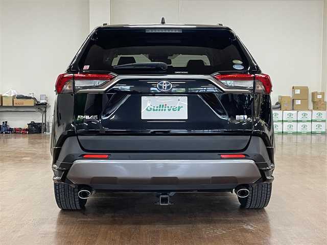 トヨタ ＲＡＶ４ ハイブリッドG 道央・札幌 2020(令2)年 9.4万km アティチュードブラックマイカ 4WD/全周モデリスタエアロ/純正SDナビ/・フルセグTV/CD/DVD/BT/SD/USB/バックカメラ/TVキャンセラー/社外前後ドライブレコーダー/合成皮革シート/前席シートヒーター/運転席パワーシート/運転席シートメモリ機能/電動パーキングブレーキ/ブレーキホールド/パワーバックドア/トヨタセーフティセンス/・プリクラッシュセーフティ/・レーントレーシングアシスト/・ロードサインアシスト/・緊急時操舵支援機能/・低速時加速制御機能/・先行車発進告知機能/横滑り防止装置/前後コーナーセンサー/ステアリングヒーター/レーダークルーズコントロール/ブラインドスポットモニター/ビルトインETC/プッシュスタート/スマートキー/スペアキー/オートライト/オートマチックハイビーム/AC100V電源/純正フロアマット/純正ドアバイザー/ウインカーミラー/ルーフレール/純正18インチAW/ヒッチメンバー/積込社外18インチAW付きサマータイヤ/・225/50R18 ’22製 4mm/新車時保証書/取扱説明書