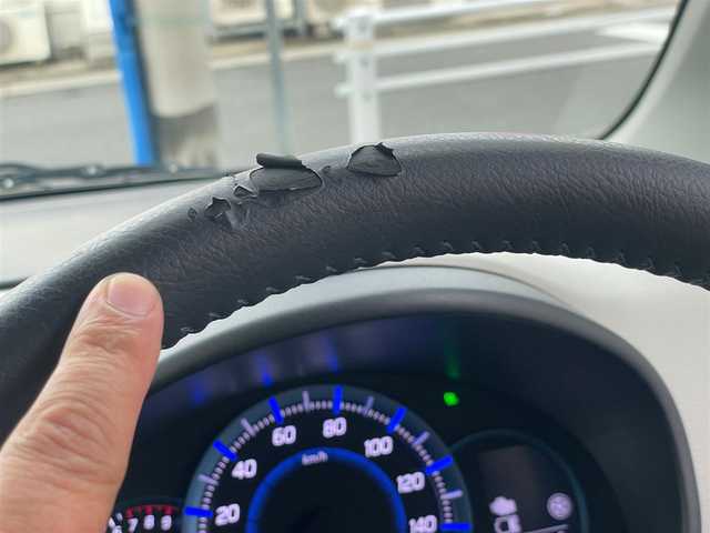 マツダ フレア HS 愛知県 2015(平27)年 9.6万km シルキーシルバーメタリック /当店買取/禁煙/車検R9年4月//純正OPナビ//CD/DVD/SD/Bluetooth//純正エアロ/純正アルミ//PCS/横滑り防止/D席シートヒーター//純正Fマット/ドアバイザー//保証書/取説//スペアキー/プッシュスタートボタン