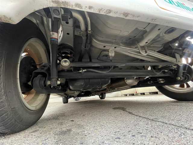 マツダ フレア HS 愛知県 2015(平27)年 9.6万km シルキーシルバーメタリック /当店買取/禁煙/車検R9年4月//純正OPナビ//CD/DVD/SD/Bluetooth//純正エアロ/純正アルミ//PCS/横滑り防止/D席シートヒーター//純正Fマット/ドアバイザー//保証書/取説//スペアキー/プッシュスタートボタン