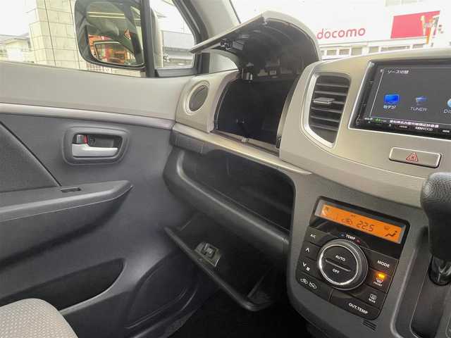 マツダ フレア HS 愛知県 2015(平27)年 9.6万km シルキーシルバーメタリック /当店買取/禁煙/車検R9年4月//純正OPナビ//CD/DVD/SD/Bluetooth//純正エアロ/純正アルミ//PCS/横滑り防止/D席シートヒーター//純正Fマット/ドアバイザー//保証書/取説//スペアキー/プッシュスタートボタン