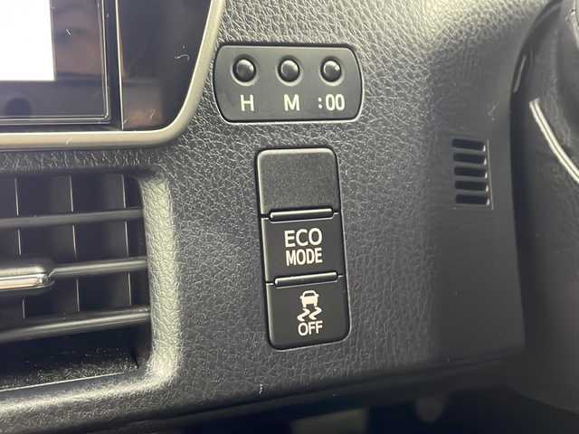 トヨタ ヴォクシー ZS 煌Ⅱ 愛知県 2020(令2)年 3.9万km ホワイトパールクリスタルシャイン 純正10型ナビ/・Bluetooth/・CD/DVD/・SD音楽録音/・フルセグテレビ/純正フリップダウンモニター/両側パワースライドドア/衝突軽減ブレーキ/レーンキープアシスト/オートマチックハイビーム/コーナーセンサー/スマートキー/純正ドライブレコーダー/ビルトインＥＴＣ２．０