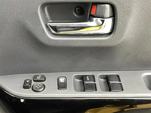 スズキ ハスラー Jスタイル Ⅱ 熊本県 2017(平29)年 6.1万km アクティブイエロー/ブラック2トーンルーフ カロッツェリアオーディオ/前席シートヒーター　/衝突軽減ブレーキ　/横滑り防止　/アイドリングストップ　/ハーフレザーシート　/電動格納ミラー/純正フロアマット　/純正１５インチＡＷ　/オートライト　/ＨＩＤライト　/フォグライト/スマートキー　/プッシュスタート　/スペアキー１本
