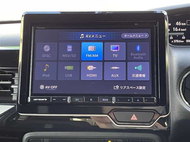 ホンダ Ｎ ＢＯＸ カスタム L ターボ 埼玉県 2022(令4)年 5.1万km プラチナホワイトパール 1オーナー/社外8型ナビ(カロッツェリア)/フルセグ・CD・DVD・BT/Bカメラ/ホンダセンシング/PCS/TRC/レーンキープアシスト/レーダークルコン/クリアランスソナー/パドルシフト/電動パーキングブレーキ/シートヒーター(D/N席)/ビルトインETC/LEDヘッドライト/オートライト/フォグランプ/ライトレベライザー/後席サンシェード/電格ミラー/両側パワースライドドア/USB端子3コ/前後ドラレコ(コムテック)/レーダー探知機(ユピテル)/純正AW(165/55/R15・スタッドレス付き)/スマートキー2本/保証書/取扱説明書