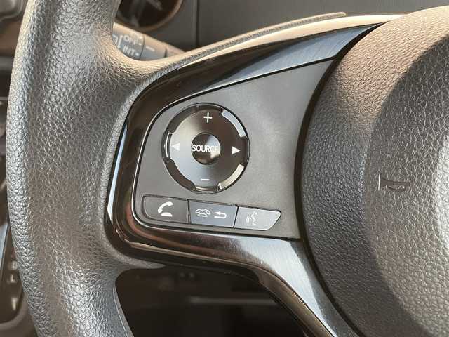 ホンダ Ｎ ＢＯＸ G･L ホンダセンシング カッパーブラウンスタイル 滋賀県 2019(令1)年 3.9万km プラチナホワイトパール ワンオーナー/純正ナビ/・Bluetooth/フルセグ/・CD/DVD/バックカメラ/ステアリングリモコン/ETC/前後ドライブレコーダー/アダプティブクルーズコントロール/両側パワースライドドア/シートリフター/電動格納ミラー/LEDヘッドライト/ホンダセンシング/・衝突軽減ブレーキ警報距離/・ACC先行車検知音/・先行車発進お知らせ/・路外逸脱抑制システム/・レーンキープアシストシステム/・標識認識機能/スマートキー