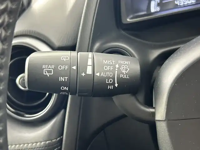 マツダ ＣＸ－３ XD 愛知県 2018(平30)年 4.4万km チタニウムフラッシュマイカ 純正マツダコネクトナビゲーション/CD DVD フルセグTV Bluetooth/バックカメラ/ETC/スマートシティブレーキアシスト/レーンキープアシスト/ブラインドスポットモニター/コーナーセンサー/LEDヘッドライト/オートライト/ドライブレコーダー/アイドリングストップ/横滑り防止装置/純正16インチアルミホイール/ウィンカーミラー/電動格納ミラー/スマートキー/エンジンプッシュスタート/フロアマット/ドアバイザー