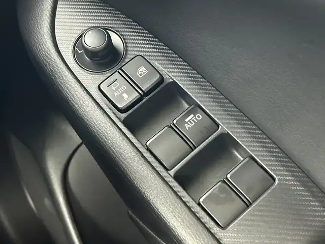 マツダ ＣＸ－３ XD 愛知県 2018(平30)年 4.4万km チタニウムフラッシュマイカ 純正マツダコネクトナビゲーション/CD DVD フルセグTV Bluetooth/バックカメラ/ETC/スマートシティブレーキアシスト/レーンキープアシスト/ブラインドスポットモニター/コーナーセンサー/LEDヘッドライト/オートライト/ドライブレコーダー/アイドリングストップ/横滑り防止装置/純正16インチアルミホイール/ウィンカーミラー/電動格納ミラー/スマートキー/エンジンプッシュスタート/フロアマット/ドアバイザー