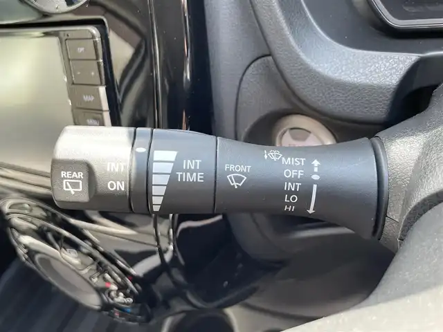 日産 ノート X Vセレクション 福島県 2020(令2)年 5.6万km ブリリアントホワイトパール 社外ナビ(ipod/CD/DVD/フルセグ/Bluetooth)/ＥＴＣ/前方ドライブレコーダー/コーナーセンサー/オートライト/ＬＥＤ/横滑り防止装置/衝突軽減システム/純正フロアマット/プッシュスタート/スマートキー×2