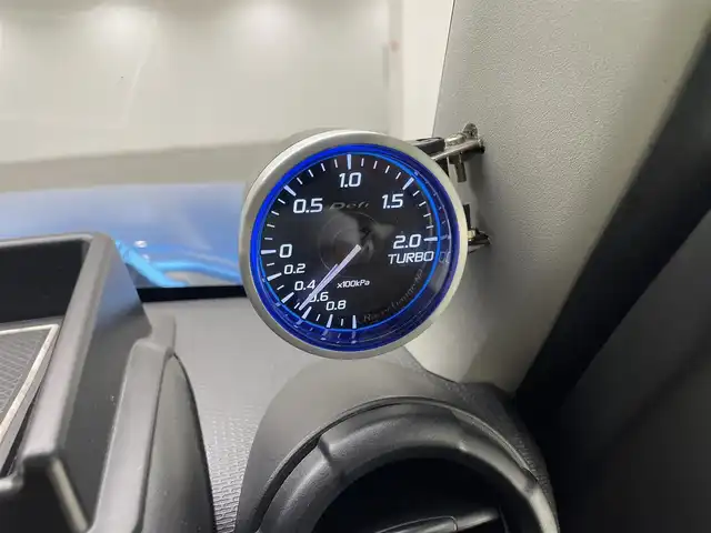 スズキ ジムニー XL 兵庫県 2020(令2)年 4.1万km ブリスクブルーM 4WD＆ターボエンジン/社外メモリーナビ＆フルセグTV/（CD＆DVD＆SD＆BT）/バックカメラ/オープンカントリーホワイト/社外ブローオフバブル/社外LEDヘッドライト/社外エアクリーナー/フォグランプ/RAYZ16インチAW/ヘッドライトレベライザー/ETC/シートライト/スマートキー/プッシュスタート/リフトアップ/社外マフラー/スペアタイヤ用RAYZAW１本積込