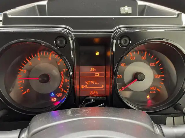 スズキ ジムニー XL 兵庫県 2020(令2)年 4.1万km ブリスクブルーM 4WD＆ターボエンジン/社外メモリーナビ＆フルセグTV/（CD＆DVD＆SD＆BT）/バックカメラ/オープンカントリーホワイト/社外ブローオフバブル/社外LEDヘッドライト/社外エアクリーナー/フォグランプ/RAYZ16インチAW/ヘッドライトレベライザー/ETC/シートライト/スマートキー/プッシュスタート/リフトアップ/社外マフラー/スペアタイヤ用RAYZAW１本積込