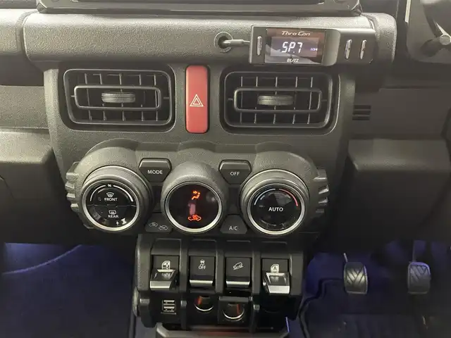 スズキ ジムニー XL 兵庫県 2020(令2)年 4.1万km ブリスクブルーM 4WD＆ターボエンジン/社外メモリーナビ＆フルセグTV/（CD＆DVD＆SD＆BT）/バックカメラ/オープンカントリーホワイト/社外ブローオフバブル/社外LEDヘッドライト/社外エアクリーナー/フォグランプ/RAYZ16インチAW/ヘッドライトレベライザー/ETC/シートライト/スマートキー/プッシュスタート/リフトアップ/社外マフラー/スペアタイヤ用RAYZAW１本積込