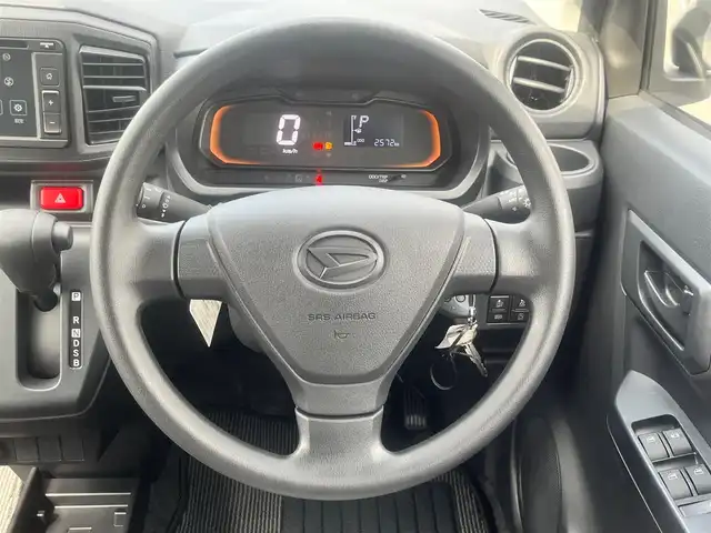 ダイハツ ミラ イース L SAⅢ 島根県 2024(令6)年 0.3万km ブラックマイカメタリック ディスプレイオーディオ　/DVD再生/バックカメラ　/ＡＵＸ　/衝突軽減システム　/盗難防止装置　/オートライト　　/前後コーナーセンサー　/リモコンキー　　/純正フロアマット