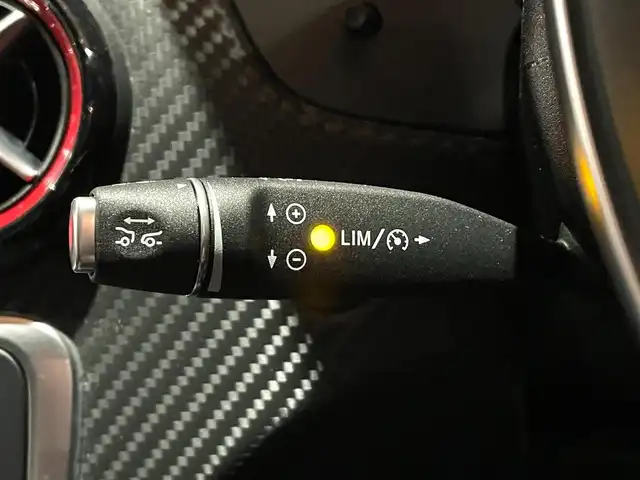 メルセデス・ベンツ Ａ２５０ シュポルト 4MATIC 道央・札幌 2017(平29)年 1.7万km ジュピターレッド レーダーセーフティパッケージ/ACC/PRE-SAFE/レーンキープアシスト/ブラインドスポットアシスト/ハーフレザーシート/シートヒーター/純正HDDナビ/フルセグTV/バックカメラ/PDC