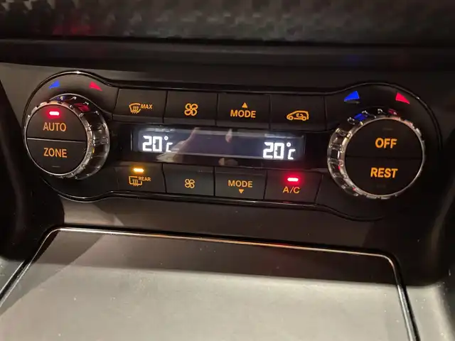 メルセデス・ベンツ Ａ２５０ シュポルト 4MATIC 道央・札幌 2017(平29)年 1.7万km ジュピターレッド レーダーセーフティパッケージ/ACC/PRE-SAFE/レーンキープアシスト/ブラインドスポットアシスト/ハーフレザーシート/シートヒーター/純正HDDナビ/フルセグTV/バックカメラ/PDC