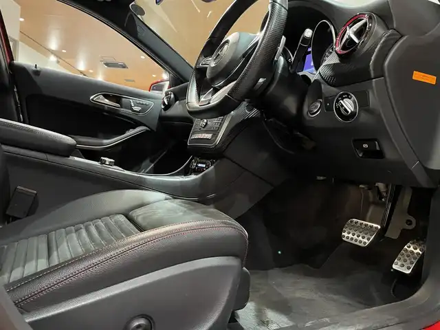 メルセデス・ベンツ Ａ２５０ シュポルト 4MATIC 道央・札幌 2017(平29)年 1.7万km ジュピターレッド レーダーセーフティパッケージ/ACC/PRE-SAFE/レーンキープアシスト/ブラインドスポットアシスト/ハーフレザーシート/シートヒーター/純正HDDナビ/フルセグTV/バックカメラ/PDC