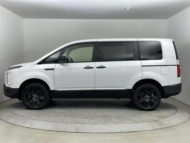 三菱 デリカＤ：５ シャモニー 道央・札幌 2025(令7)年 0.1千km パールⅡ ・４WD/・アルパインBIGX11インチナビ/・フルセグ/BT/CD/DVD/HDMI/・アラウンドビューモニター/・アルパイン12.8型後席用モニター/・衝突被害軽減ブレーキ/・レーンキープアシスト/・レーダークルーズコントロール/・両側パワースライドドア/・パワーバックドア/・パワーシート/・シートヒーター/・ステアリングヒーター/・アイドリングストップ/・パドルシフト/・オートブレーキホールド/・ステアリングスイッチ/・スマートキー/・プッシュスタート/LEDヘッドライト