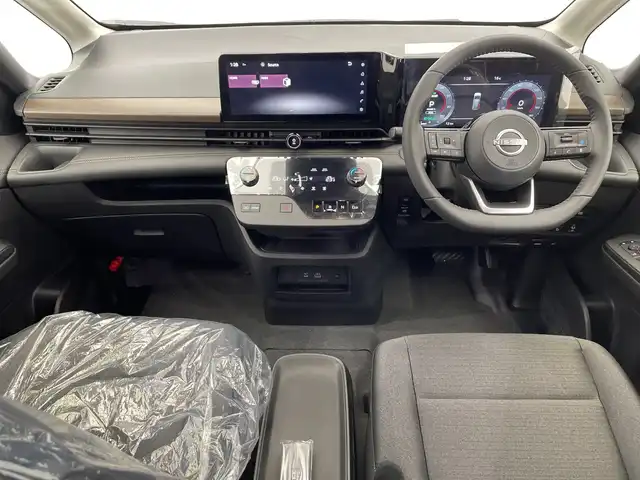 日産 セレナ e－パワー ハイウェイスター V 栃木県 2025(令7)年 0.1千km プリズムホワイト 純正Nissanコネクトナビ/(フルセグTV/Bluetooth//             AppleCarPlay/AndroidAuto/USB)/後席モニター/全方位カメラ/バックカメラ/プロパイロット/プロパイロット緊急停止支援システム/レーンキープアシスト/オートクルーズコントロール/前後コーナーセンサー/アダプティブLEDヘッドライト/前後ドライブレコーダー/両側パワースライドドア/ワイヤレス充電/ETC2.0/電動パーキングブレーキ/オートホールド/デジタルインナーミラー