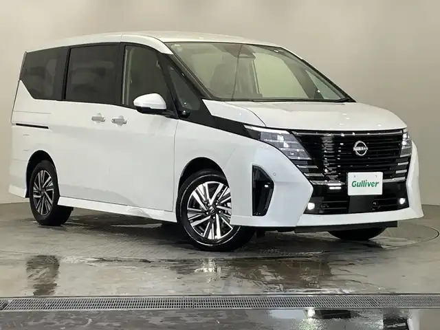 日産 セレナ e－パワー ハイウェイスター V 栃木県 2025(令7)年 0.1千km プリズムホワイト 純正Nissanコネクトナビ/(フルセグTV/Bluetooth//             AppleCarPlay/AndroidAuto/USB)/後席モニター/全方位カメラ/バックカメラ/プロパイロット/プロパイロット緊急停止支援システム/レーンキープアシスト/オートクルーズコントロール/前後コーナーセンサー/アダプティブLEDヘッドライト/前後ドライブレコーダー/両側パワースライドドア/ワイヤレス充電/ETC2.0/電動パーキングブレーキ/オートホールド/デジタルインナーミラー